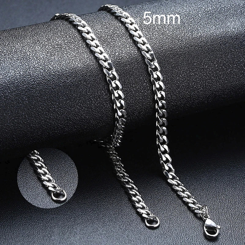 Stunning Cuban Chain Necklace - Unisex Stainless Steel Curb Link Choker in Vintage Gold Finish