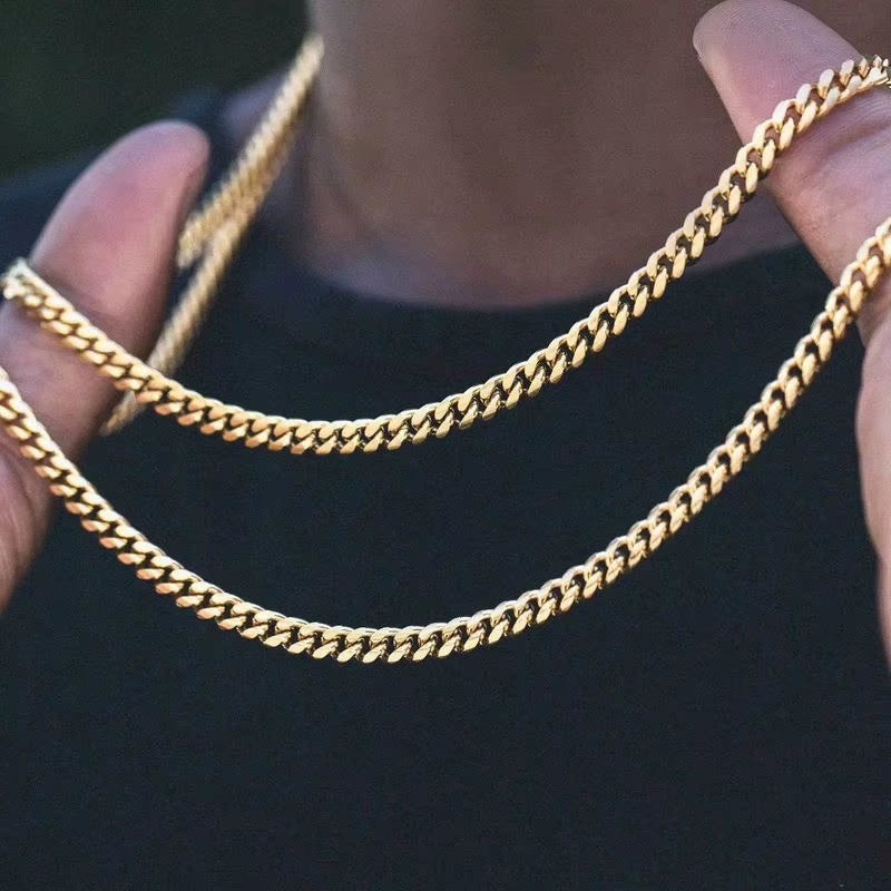 Stunning Cuban Chain Necklace - Unisex Stainless Steel Curb Link Choker in Vintage Gold Finish