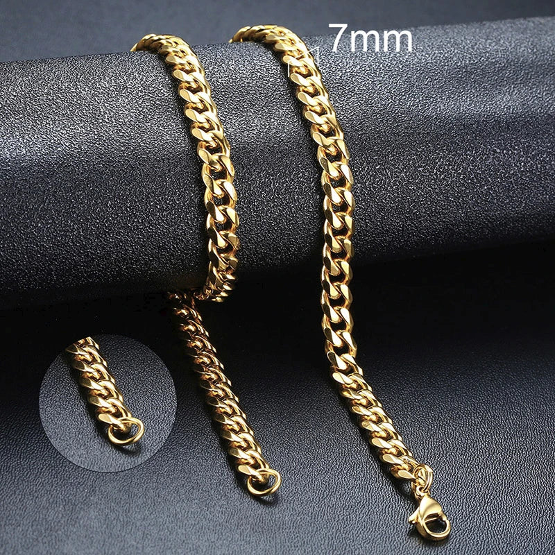 Stunning Cuban Chain Necklace - Unisex Stainless Steel Curb Link Choker in Vintage Gold Finish